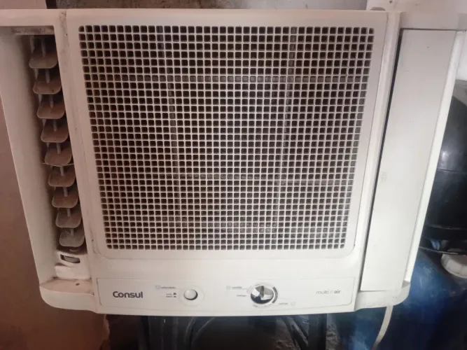 Ar condicionado muito novo