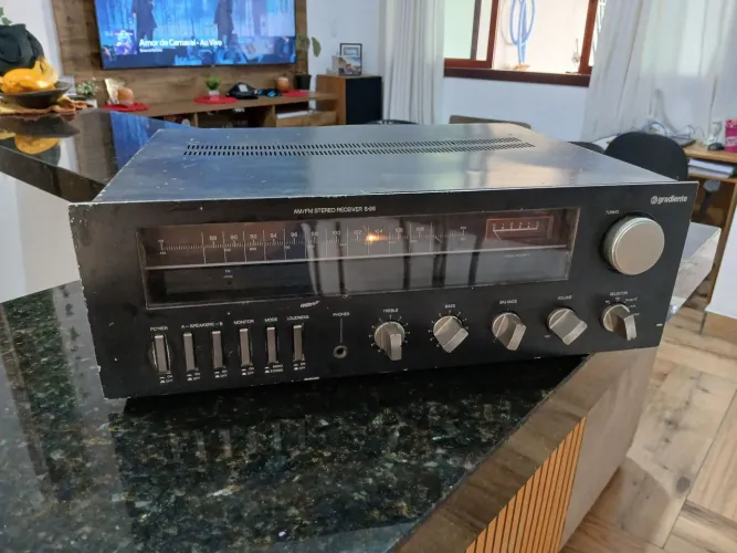 Receiver Gradiente S96 ( venda de peças ) leia