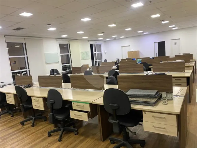 Salas para locação em Vila são francisco (zona sul) - SP