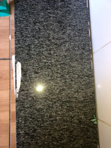 Vende-se pedra de mármore para bancada