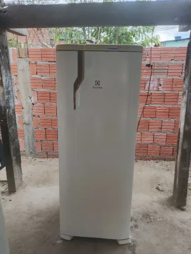 Geladeira Electrolux