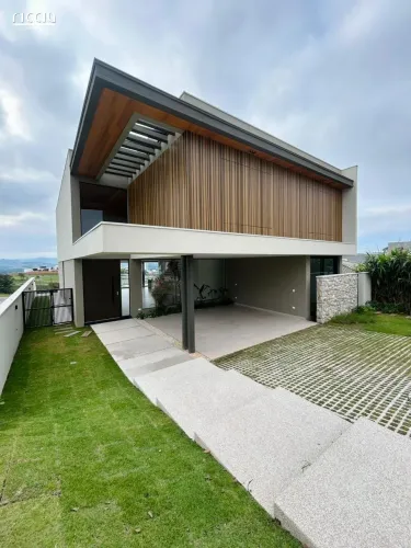 Sobrado PRONTO / Casa Alphaville I | Urbanova SJC | 411 m² Construção | 4 Suítes | Projeto