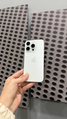 15 PRO BRANCO 512 GB SEMINOVO DISPONÍVEL 