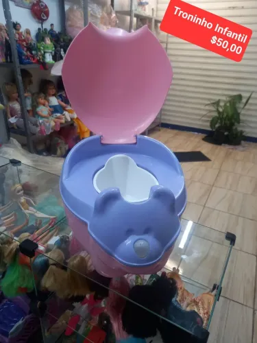 Troninho infantil