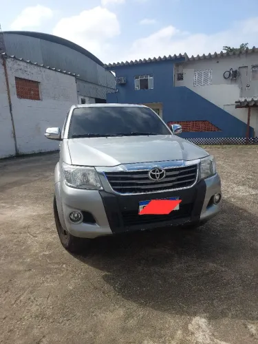 Toyota Hilux CD SRV 4X2 2.7 Flex 16V Aut. 2015