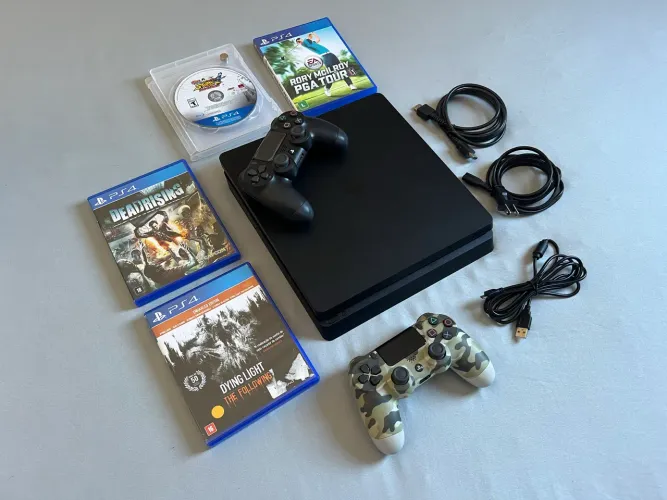 PS4 SLIM 500g com 2 Controles e 4 Jogos