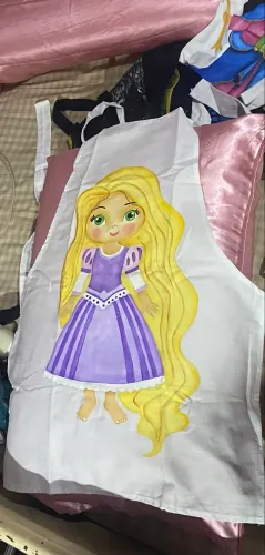 Avental princesa Rapunzel enrolados P/M