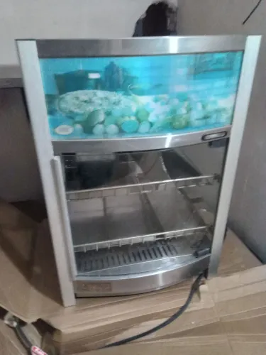 Estufa elétrica para salgados 1.000,00 reais 1.o 110v com 6 bandejas em prefeito estado