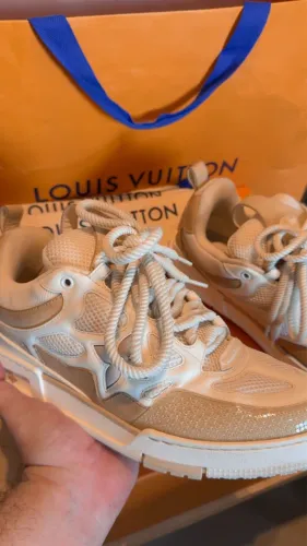Tênis Louis Vuitton skate original com nota fiscal