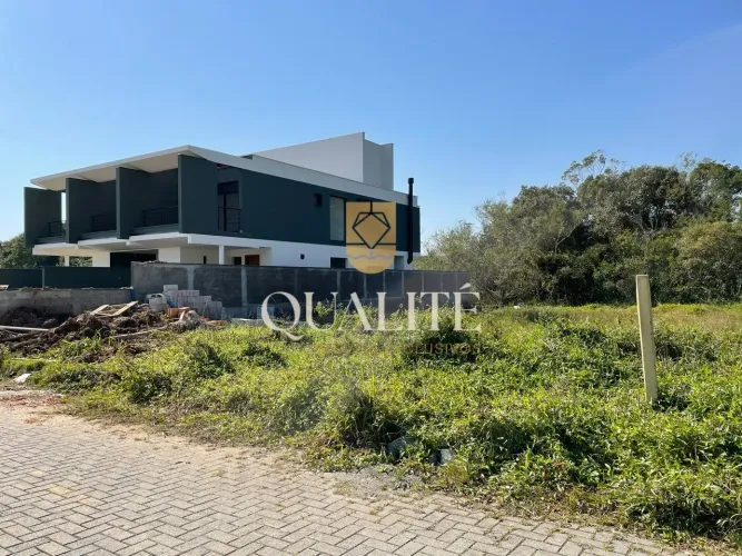 Terrenos em Loteamento Ribeirão da Ilha 462m² por R$690.000,00 com escritura pública