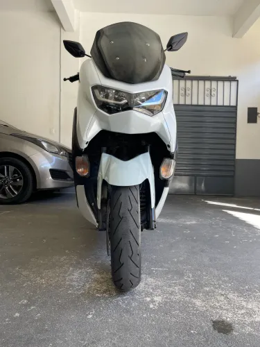 Nmaxx 2021 sem detalhes