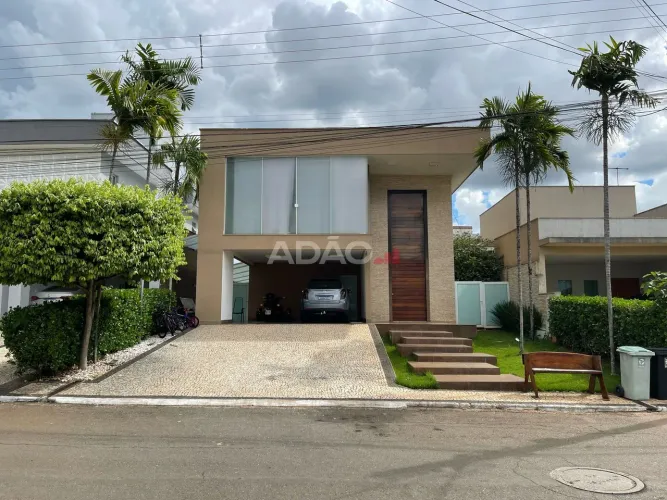 SOBRADO COM 4/SUITES JARDINS MADRI