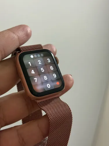 APPLE WATCH SERIES 4 40MM ROSE