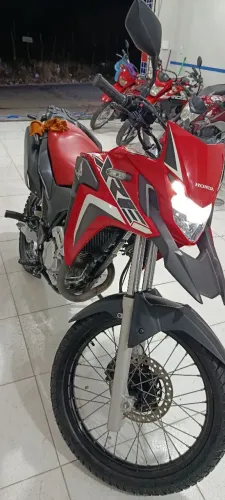 XRE 300 mas nova que você vai ver, chave reserva e manual