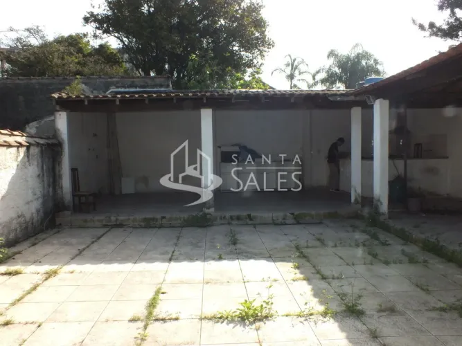 Casa com terreno de 425 m² - churrasquira e quisque no fundo