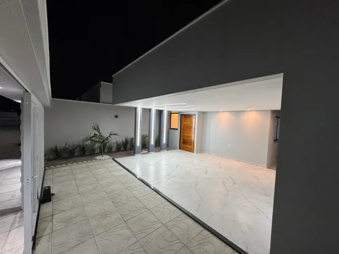 Casa à venda - Bairro Dirceu | Parnaíba-PI