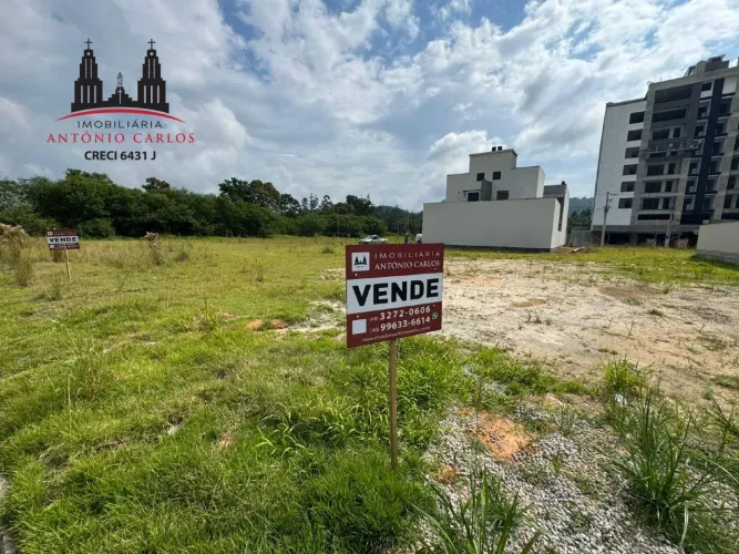 LOTE A VENDA NO CENTRO DE ANTÔNIO CARLOS-SC