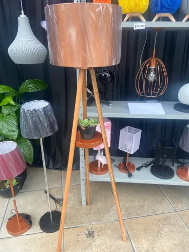 Abajur de chão