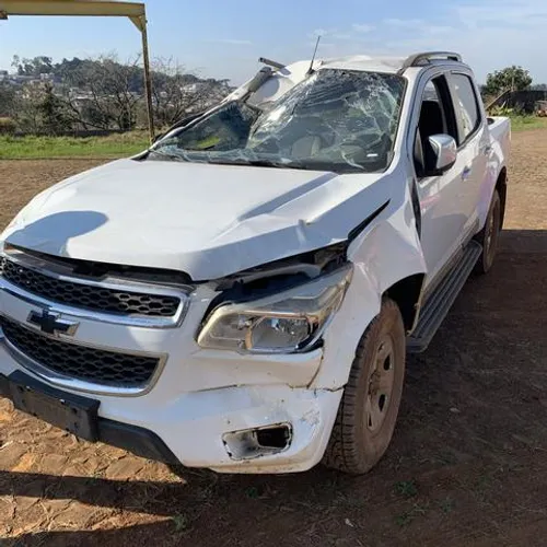 Sucata de s10 LT 2.8 180cv automática 2013 pra retirar peças