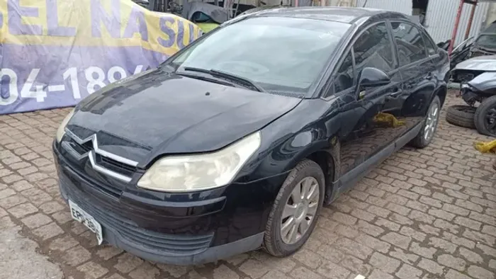 Temos peças para essa sucata Citroen C4 Pallas 2.0 2010/2010  PZ 568