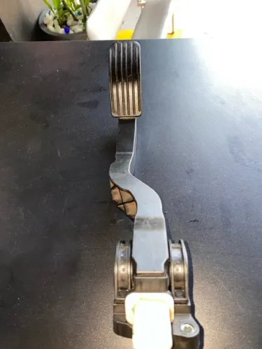 Pedal Acelerador Peugeot 2006/2007 Original