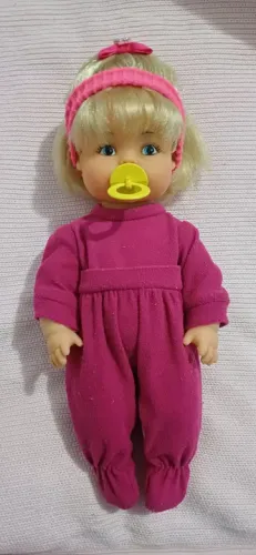 Boneca antiga de borracha