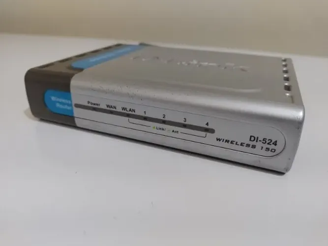 Roteador D-link Wireless - DI-524