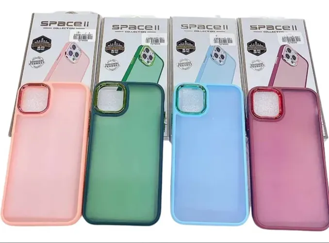 Capinha Space Translucida IPhone