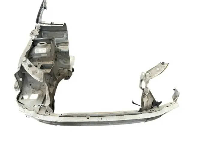 Caixa de roda lado direito painel dianteiro Renault Clio 2015