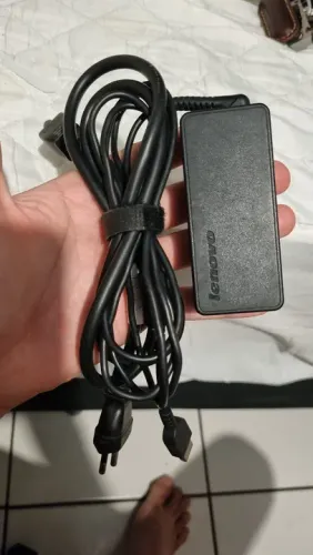 Fonte de alimentação Original Lenovo 45w