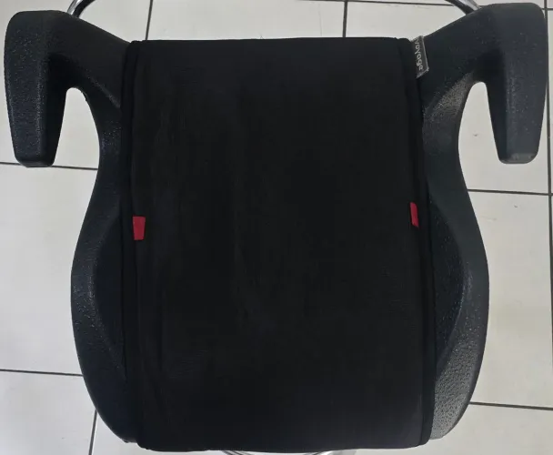 Assento de Elevação  Voyage 15 a 36 Kg Preto