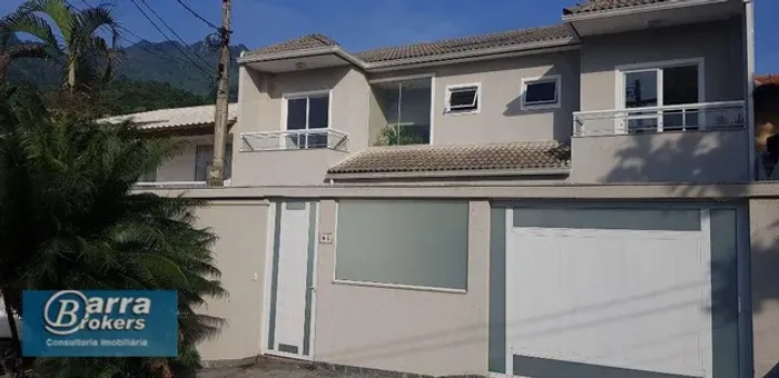 Condomínio Terral , linda casa em estilo contemporâneo com 5 qtos(3 suítes), 306 m² por R$