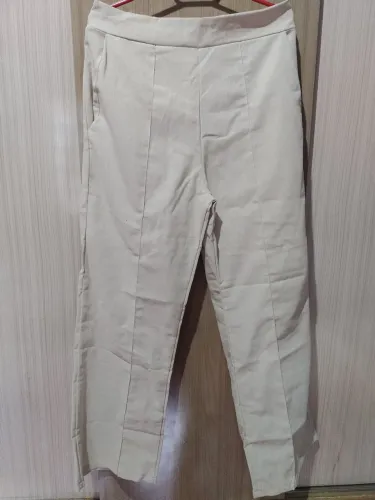 Conjunto calça e colete- tamanho 44