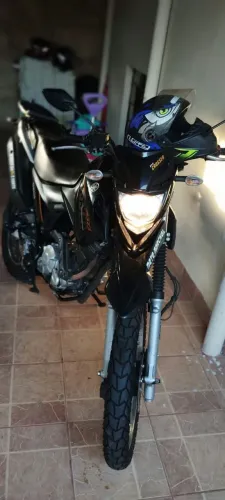 Moto Yamaha XTZ CROSSER Z 