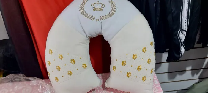 Almofada de amamentação Príncipe ou princesa