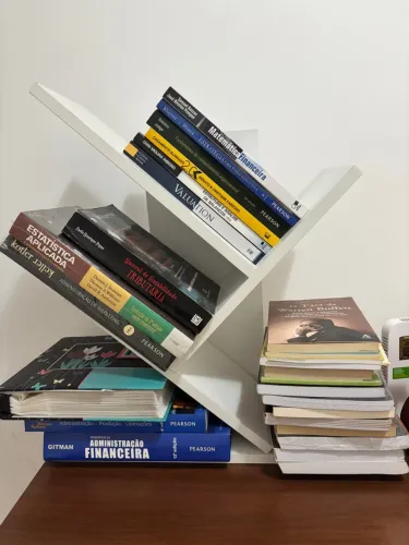 Estante Decorativa Moderna para Livros