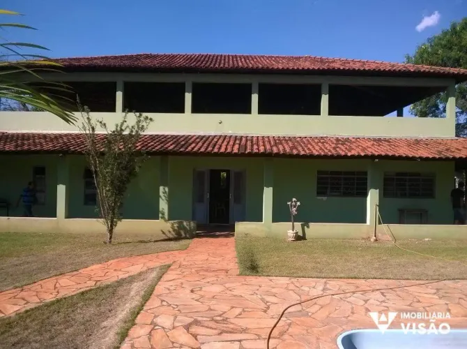 Chácara à venda, 4 quartos, 1 suíte, 3 vagas, Chácaras Vila Real - Uberaba/MG