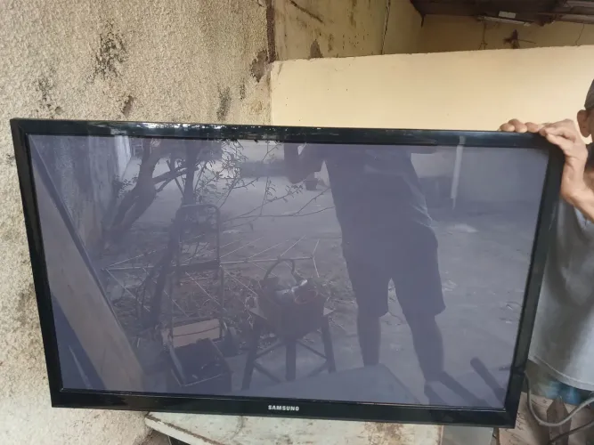 TV Samsung Plasma 43 Polegadas 