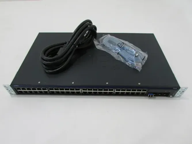 Switch Juniper Networks EX2200 48T 4G 48x1 Gbps 