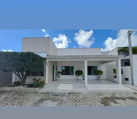 OPORTUNIDADE! Excelente Casa à venda em condomínio fechado no SIM