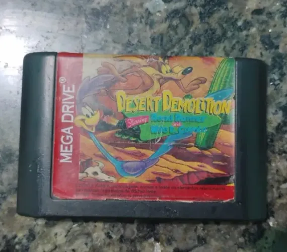 Desert Demolition Starring Road Runner and Wile E. Coyote TECTOY