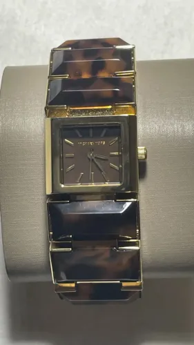 Relógio Bracelete Michael Kors pulseira deployant