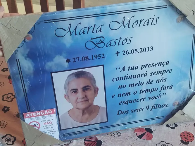 Placa de túmulo 