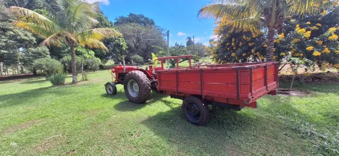 TRATOR MASSEY FERGUSON 50X + CARRETA