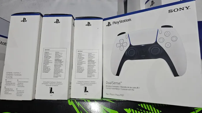 Controle de ps5 novos na caixa