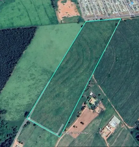 VENDE-SE ÁREA 72.000 M² INDUSTRIAL/COMERCIAL TREVO CEDRAL-SP