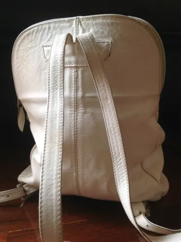 Mochila de Couro Branca