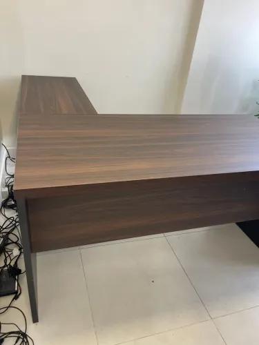 MESA DE ESCRITORIO 1.50x1.60 LD - LOJA IKONMIXOFFICE
