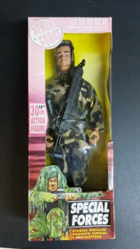 Special Forces Militar Lacrado na Caixa