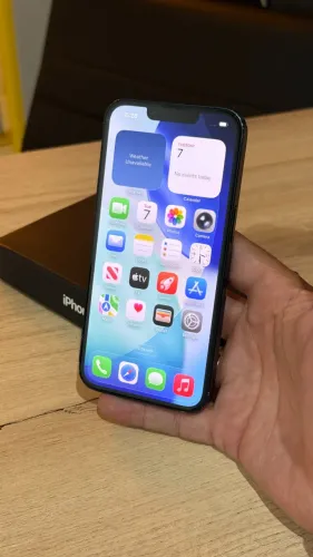 iPhone 13 128GB Preto - Loja física! Com 3 meses de garantia! Até 12x no cartão! 128 GB 